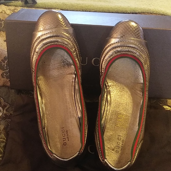 Pre-Owned Gucci Metallic Flat Sandles - Picture 2 of 16